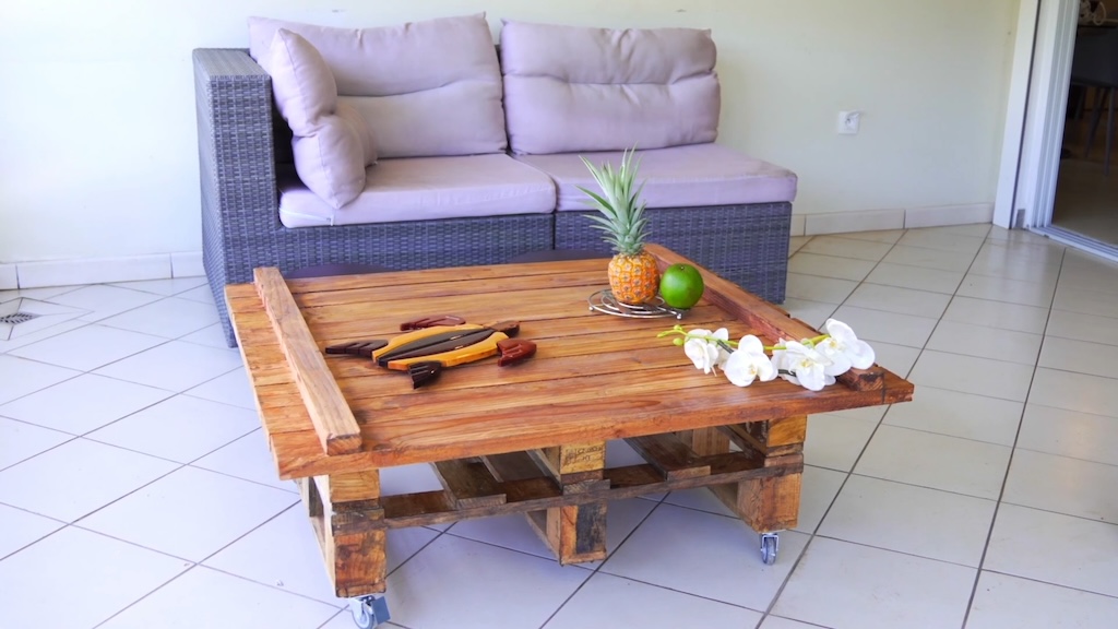 Tuto DIY : créez votre table basse en palettes avec Mr. Bricolage
